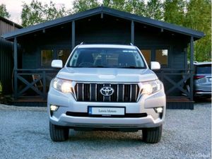 Toyota Land Cruiser LONG WHEEL BASE COMMERCIAL 2.8 - Image 2