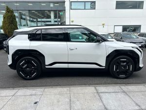 Kia EV3 GT Line (585km range) (0% Finance availabl - Image 4