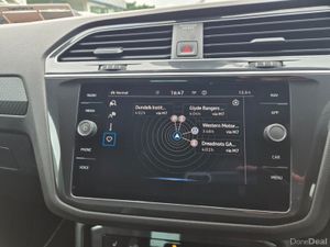 Volkswagen Tiguan R Line 2.0tdi M6F 150HP 5DR - Image 4