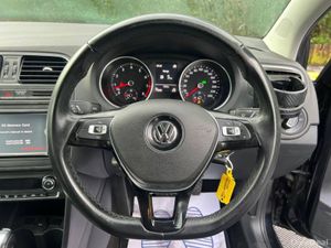 Volkswagen Polo COMFORTLINE 1.2 TSI // ALLOYS // N - Image 4