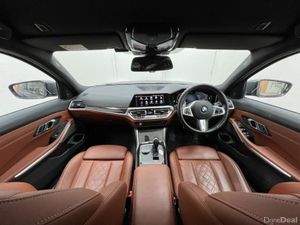 BMW 3-Series 320D TOURING XDRIVE M-SPORT Automatic - Image 2