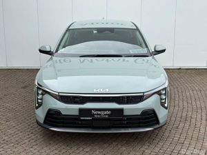 Kia K4 K2 Variant 1.0 MHEV 5 Seat - Image 2
