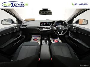 BMW 1-Series 118D PLAY Automatic, Reversing camera - Image 2