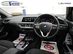 BMW 1-Series 118D PLAY Automatic, Reversing camera - Image 4