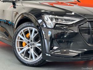 Audi e-tron QUATTRO LAUNCH EDITION #78 - Image 3