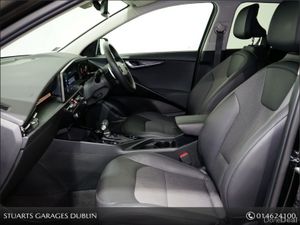 Kia Niro HYBRID 1.6 **3.9% FINANCE AVAILABLE** - Image 3