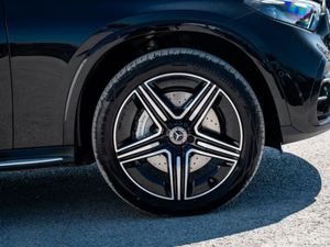 Mercedes-Benz GLC GLC 300 E 4MATIC AMG LINE PREMIU - Image 2