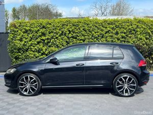 Volkswagen Golf R-LINE PACK 1.2 TSI // NEW 19" ALL - Image 3