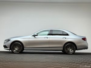 Mercedes-Benz E-Class E220D SPORT - Image 4