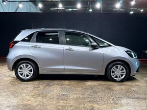 Honda Fit 1.5L HYBRID - PUSH START/STOP BUTTON - R - Image 3