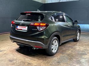 Honda Vezel 1.5 HYBRID SUV - FACTORY ALLOYS - PADD - Image 4