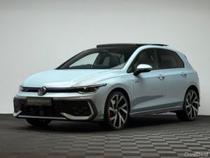 Volkswagen Golf GTE 1.5 PHEV 272HP DSG *PAN ROOF* - Image 3