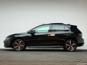 Volkswagen Golf GTE 1.5 PHEV 272HP DSG *PAN ROOF* - Image 4