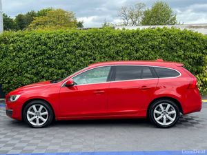 Volvo V60 D4 2.0 D // 17" ALLOYS // ADAPTIVE CRUIS - Image 3