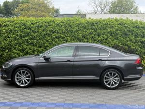 Volkswagen Passat HIGHLINE 2.0 TDI AUTO // LEATHER - Image 3