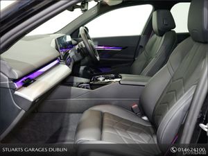 BMW 5-Series 3 X PACKS AND PANORAMIC GLASS ROOF: P - Image 3
