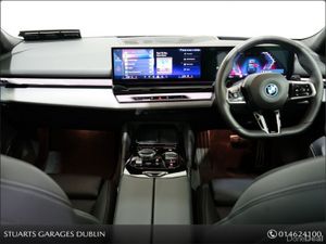 BMW 5-Series 3 X PACKS AND PANORAMIC GLASS ROOF: P - Image 4