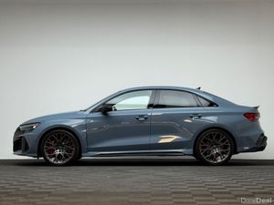 Audi RS3 CARBON BLACK 2.5 TFSI - Image 4