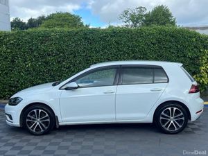 Volkswagen Golf COMFORTLINE 1.2 TSI AUTO // APPLE - Image 3