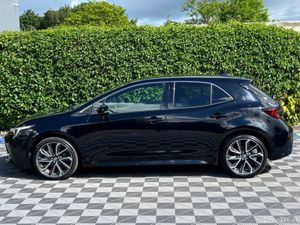 Toyota Corolla GZ SPORT 1.8 HYBRID AUTO // VERY LO - Image 3