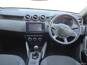 Dacia Duster 1.5 Blue dCi 115  Journey - Image 2
