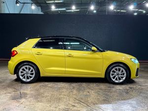 Audi A1 1.0 TFSI AUTOMATIC - YELLOW/BLACK TWO TONE - Image 3