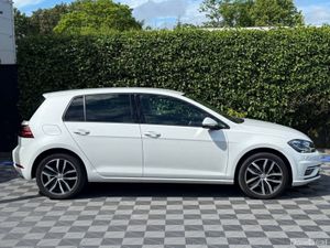 Volkswagen Golf HIGHLINE 1.4 TSI AUTO // SERVICE H - Image 2