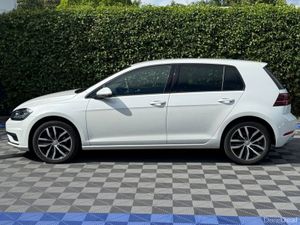 Volkswagen Golf HIGHLINE 1.4 TSI AUTO // SERVICE H - Image 3