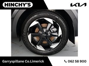 Kia Sorento 1.6 PHEV SE 4x4 Auto - Image 3