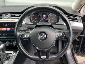 Volkswagen Passat VARIANT HIGHLINE R-LINE PACK 2.0 - Image 4