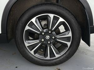 Suzuki Vitara SZ-5 1.5 HEV Auto - Image 3