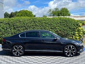 Volkswagen Passat HIGHLINE R-LINE PACK 2.0 TDI AUT - Image 2