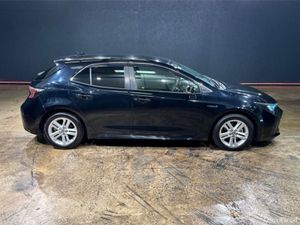 Toyota Corolla 1.8 SPORT HYBRID G MODEL AUTOMATIC - Image 3