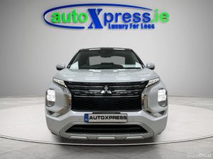 Mitsubishi Outlander 7 seats, PHEV 4WD, Low mileag - Image 3