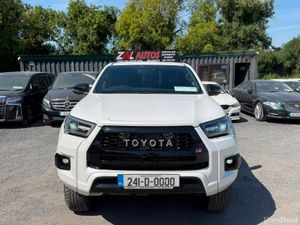 241 TOYOTA HILUX GR - Image 2