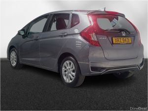 Honda Jazz Hatchback SE - Image 4