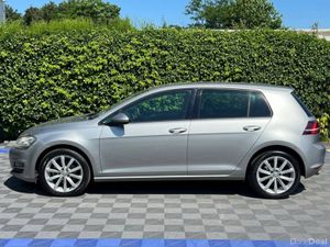 Volkswagen Golf COMFORTLINE 1.2 TSI AUTO // APPLE - Image 3