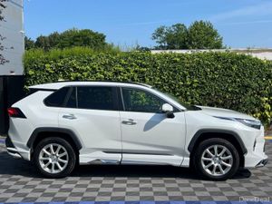 Toyota RAV4 MODELLISTA G-SPEC 2.5 HYBRID AUTO // L - Image 2