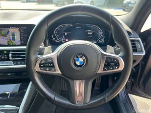BMW 3-Series 330e M-SPORT COMPETITION 2.0 HYBRID A - Image 4