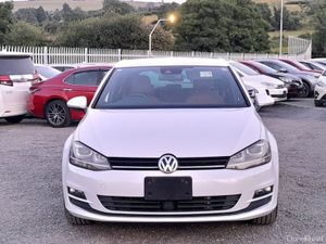 Volkswagen Golf 1.4L TSI Bluemotion Petrol Automat - Image 2