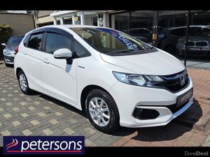 Honda Fit 1.5 PETROL HYBRID AUTOMATIC - Image 3