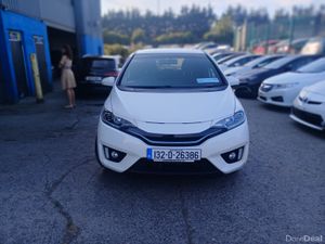2013 Honda Fit Hybrid Automatic / Sports spec - Image 2