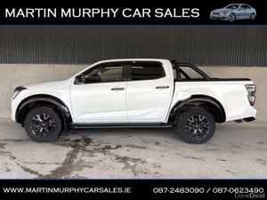 Isuzu D-Max ISUZU D-MAX 1.9 V-CROSS 4X4 162BHP 4 - Image 4