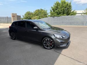 Ford Focus 1.5 TDCI ST-LINE X 120PS - Image 4