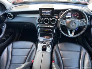 2019 MERCEDES GLC 220d AMG 4MATIC - Image 2