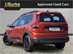 Dacia Jogger TCe 110 Extreme SE - Image 4