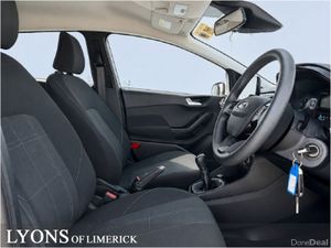 Ford Fiesta 1.1L Ti-VCT 70 PS Zetec - Image 3