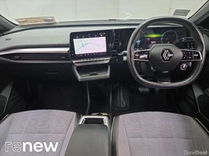 Renault Megane E-Tech EV40 130hp Techno - Image 3