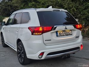 2016 OUTLANDER HYBRID AUTO NCT&TAX €10,900 - Image 2