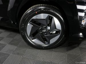 Hyundai KONA ELECTRIC ELEGANCE 64 kWh EV - Image 4